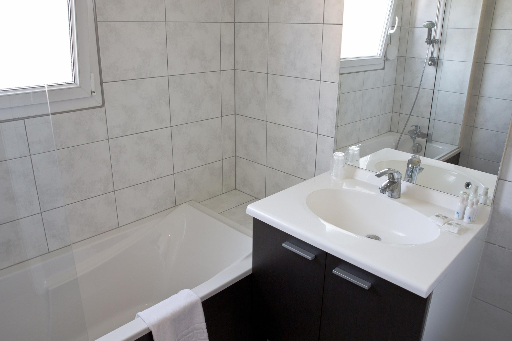 Comfort Aparthotel Mutzig Portes D'Alsace Екстер'єр фото
