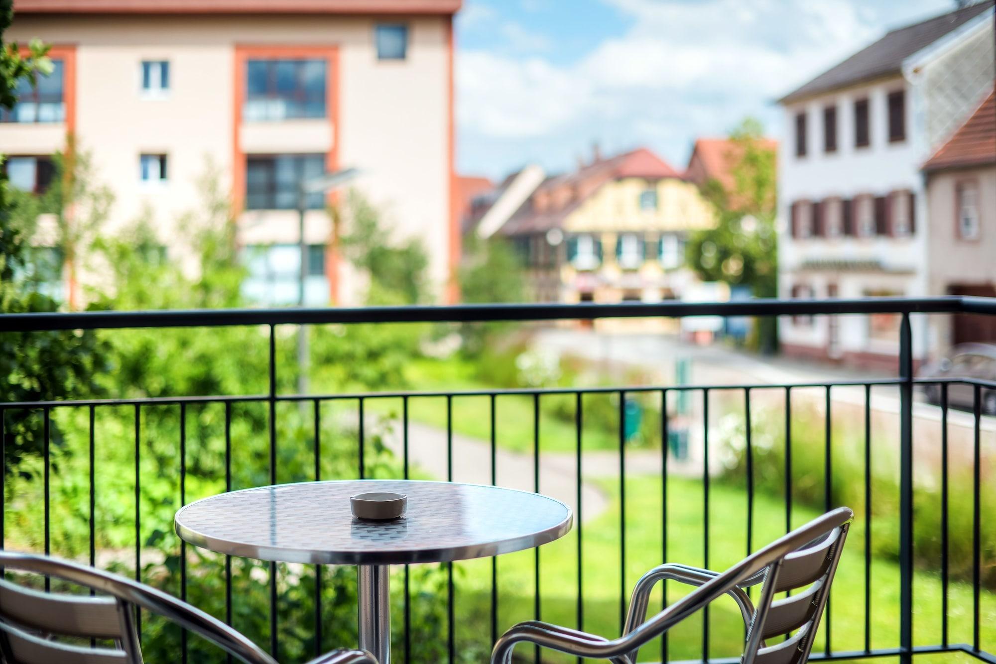Comfort Aparthotel Mutzig Portes D'Alsace Екстер'єр фото