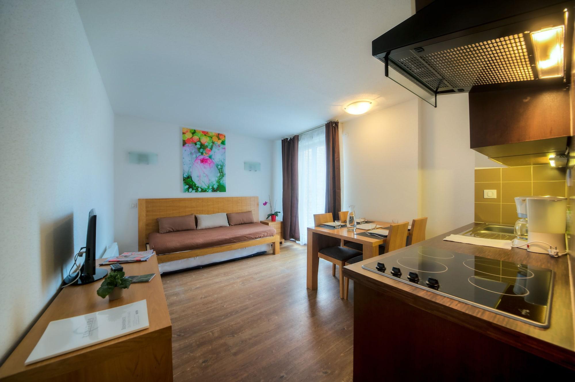 Comfort Aparthotel Mutzig Portes D'Alsace Екстер'єр фото