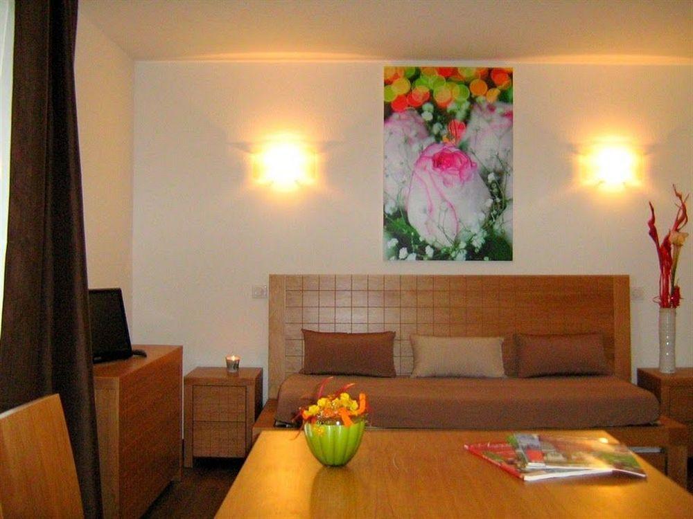 Comfort Aparthotel Mutzig Portes D'Alsace Екстер'єр фото