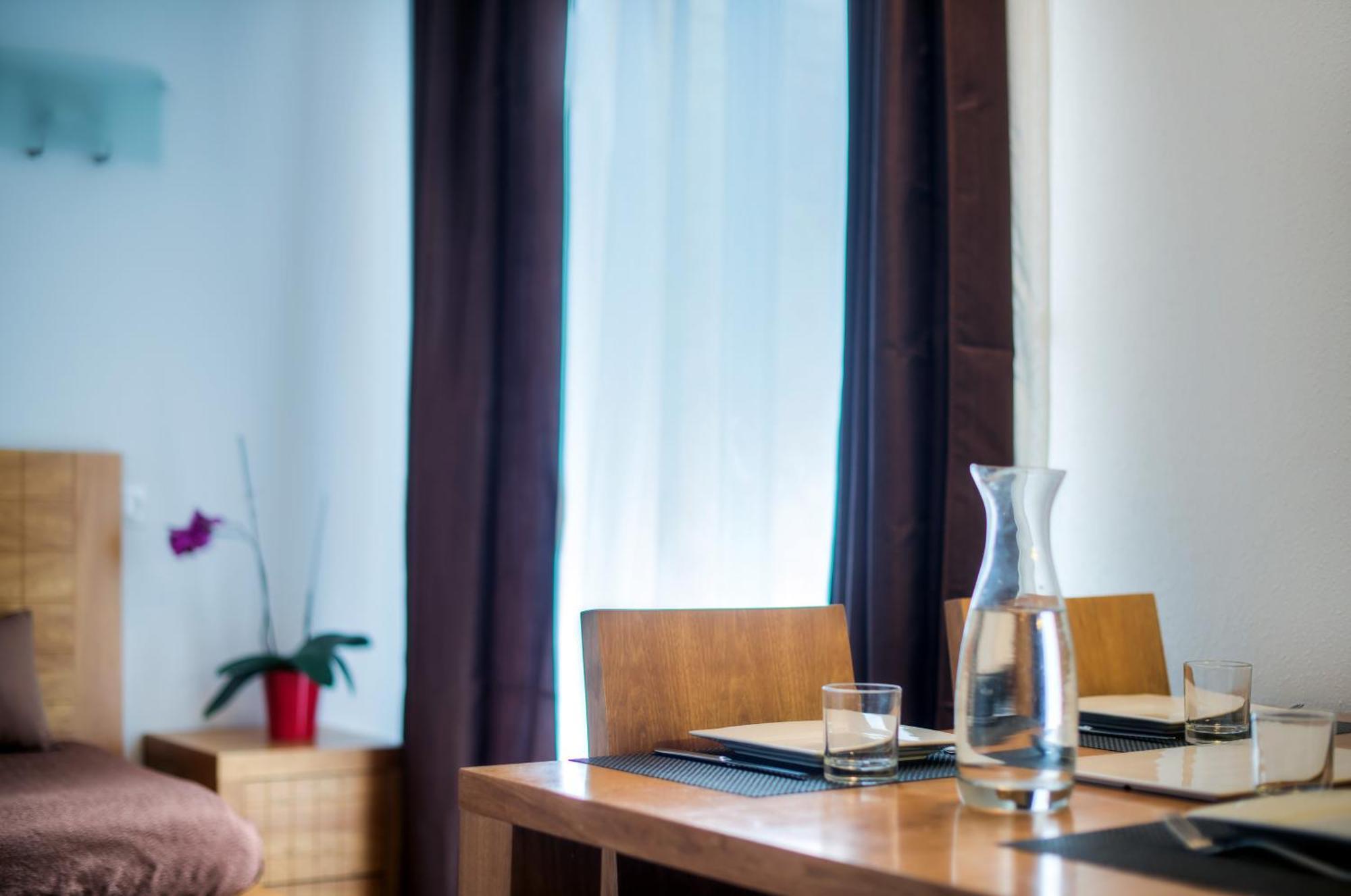 Comfort Aparthotel Mutzig Portes D'Alsace Екстер'єр фото