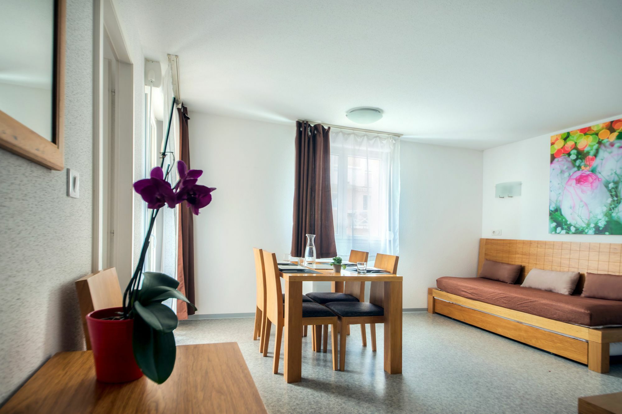 Comfort Aparthotel Mutzig Portes D'Alsace Екстер'єр фото