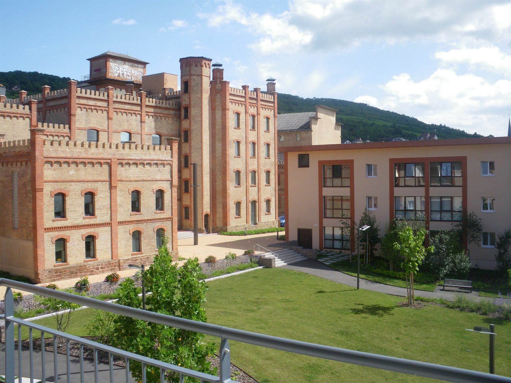 Comfort Aparthotel Mutzig Portes D'Alsace Екстер'єр фото